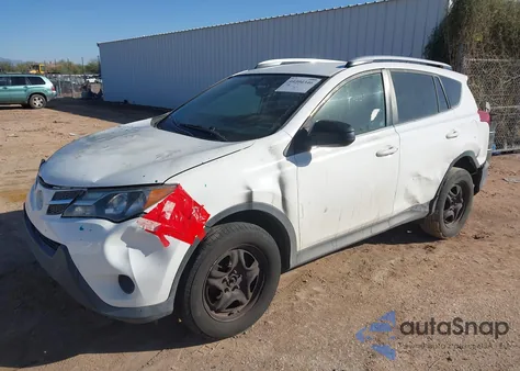 2014 Toyota Rav4 Le z USA, uszkodzony, nr VIN JTMZFREV1EJ010312